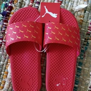 Puma Slides Size 9
